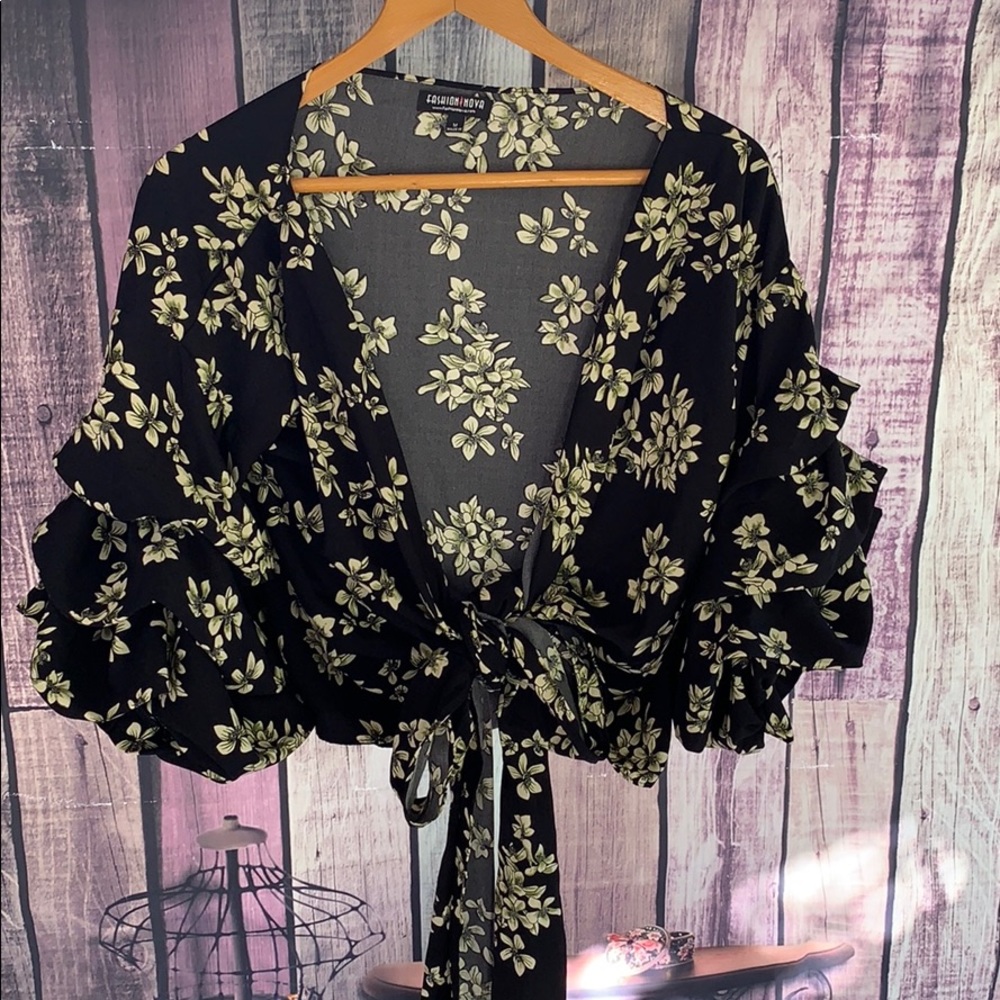 Fashion Nova Floral Blouse